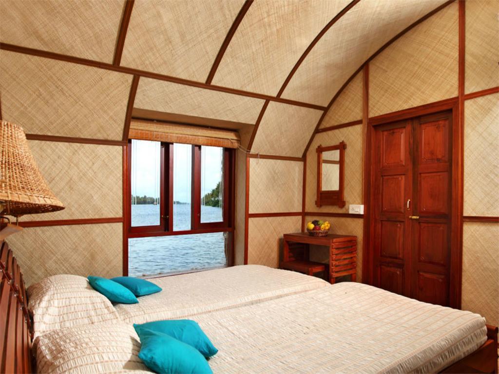 Hotel Marvel Cruise Alappuzha Camera foto